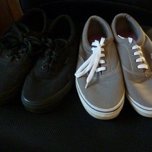 2 PAIRS ZOO YORK SKATE SHOES SIZE 13 GREY & BLACK